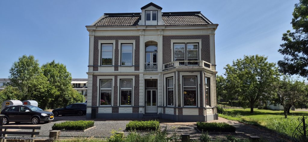 Middenweg 186